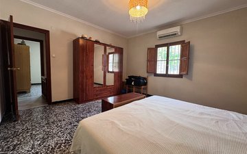 Property slide 21