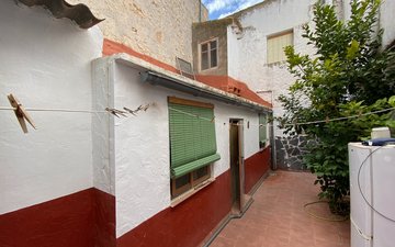Property slide 19
