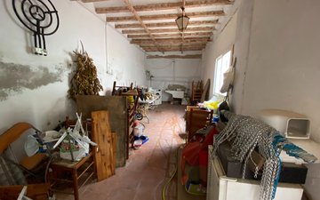 Property slide 16