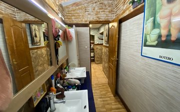 Property slide 39