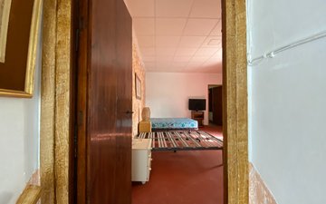 Property slide 44