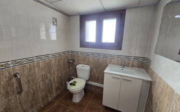 Property slide 18