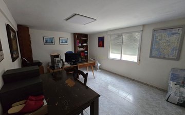 Property slide 23