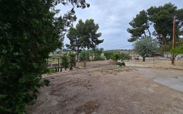 Property slide 28