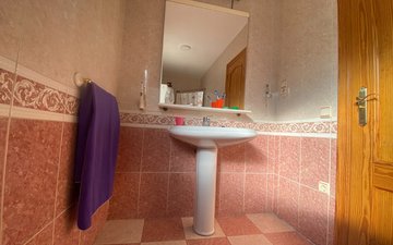 Property slide 21