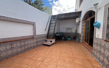 Property slide 7