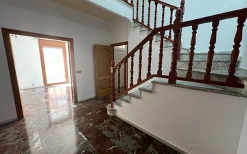 Property slide 17
