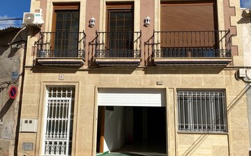 Property slide 38