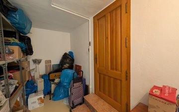Property slide 14