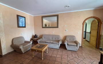 Property slide 24