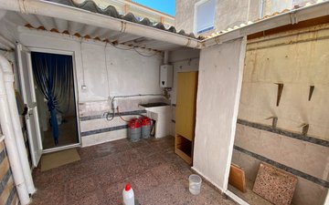Property slide 15