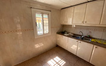 Property slide 14