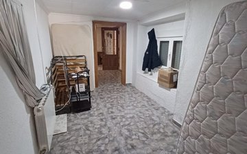 Property slide 34