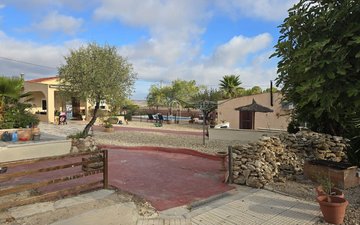 Property slide 28