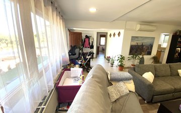 Property slide 28