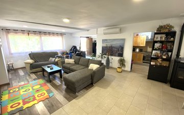Property slide 38