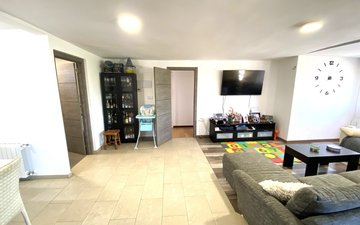Property slide 35