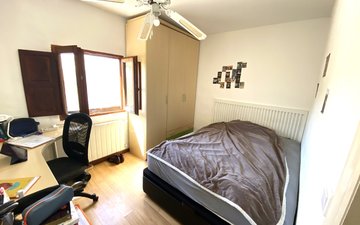Property slide 42