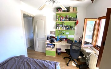 Property slide 43