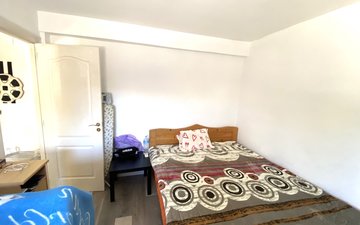Property slide 41