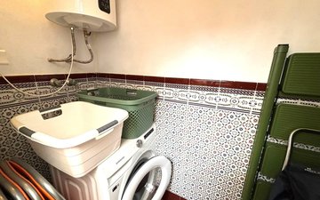 Property slide 22