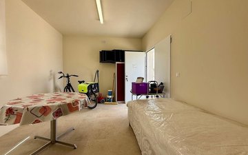 Property slide 24