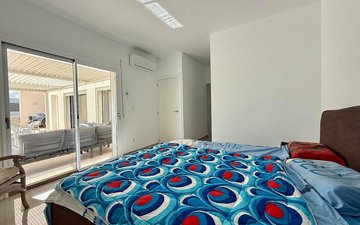 Property slide 19