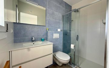 Property slide 22