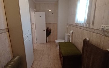 Property slide 25