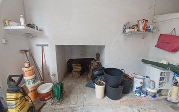 Property slide 21