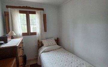 Property slide 19