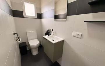 Property slide 19