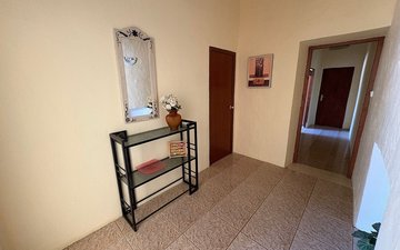 Property slide 21