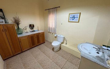 Property slide 25