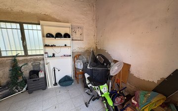 Property slide 33