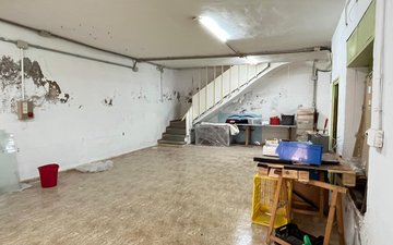 Property slide 31