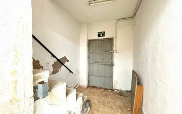 Property slide 22