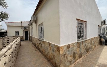 Property slide 25