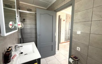 Property slide 44