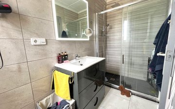 Property slide 43