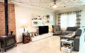 Property slide 48