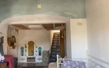 Property slide 32