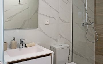 Property slide 40