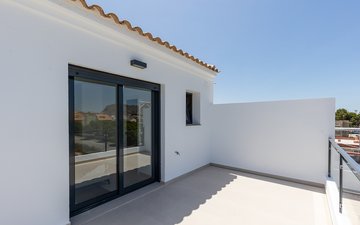 Property slide 24