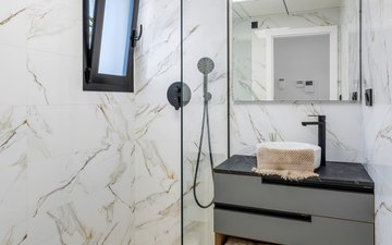 Property slide 25