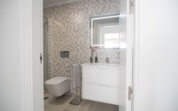 Property slide 25
