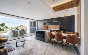 Property slide 10