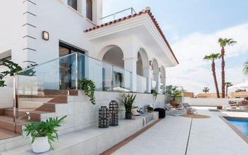 Property slide 19