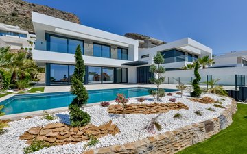 Property slide 19