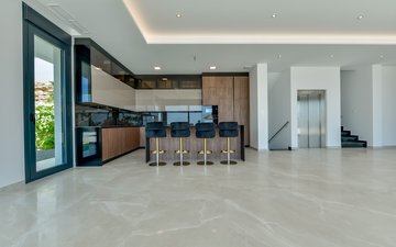 Property slide 37